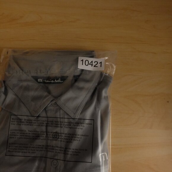 Travis Mathew Polo Mens Medium Gray Golf Performance Knit Stretch Preppy - Picture 9 of 9